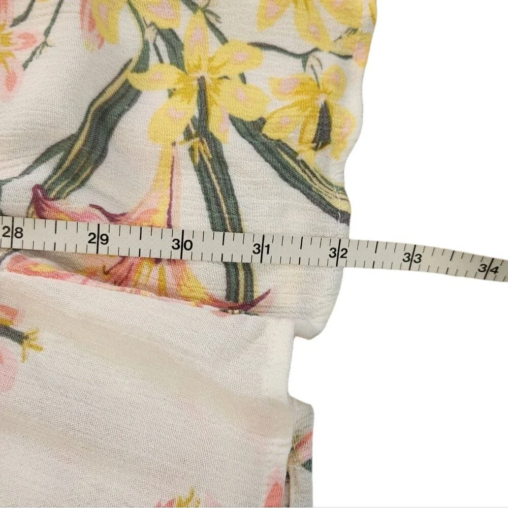 torrid White Floral Tie-Front Peasant Blouse - Picture 10 of 10